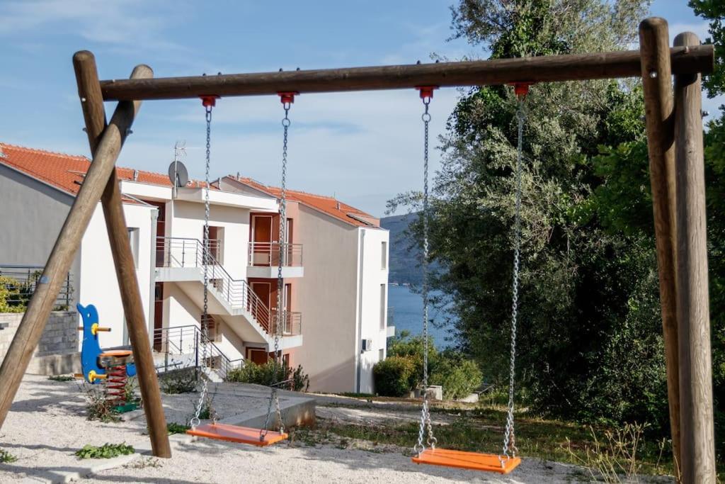 Acacia Hill Apartments Herceg Novi Exterior foto